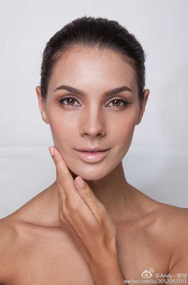 如何用Photoshop双曲线去处理前期不足的淡妆片子?